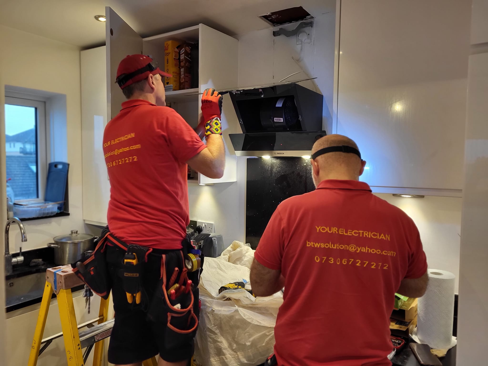 Plastered island in kitchen